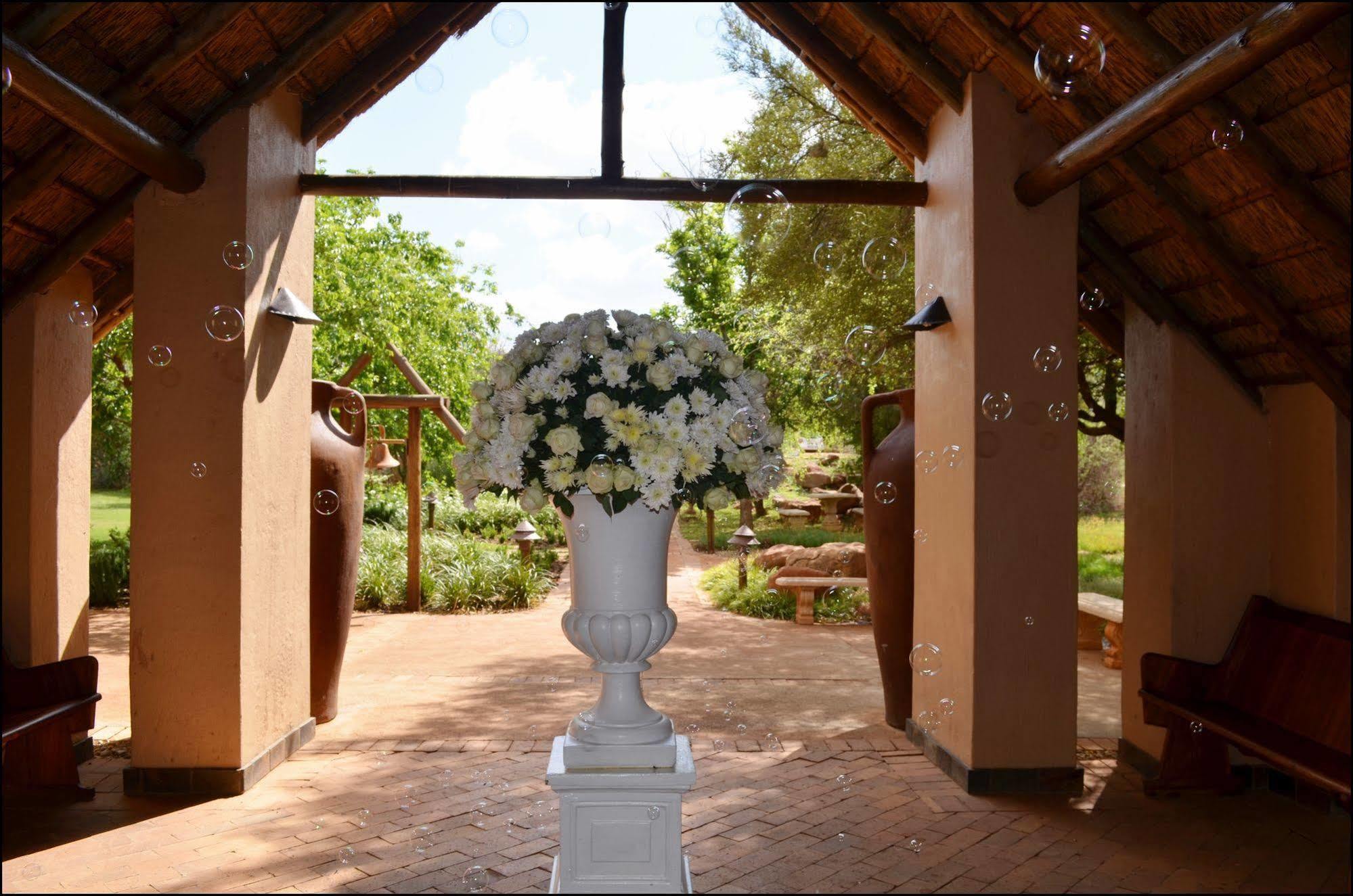 Bona Bona Game Lodge Wolmaranstad Extérieur photo